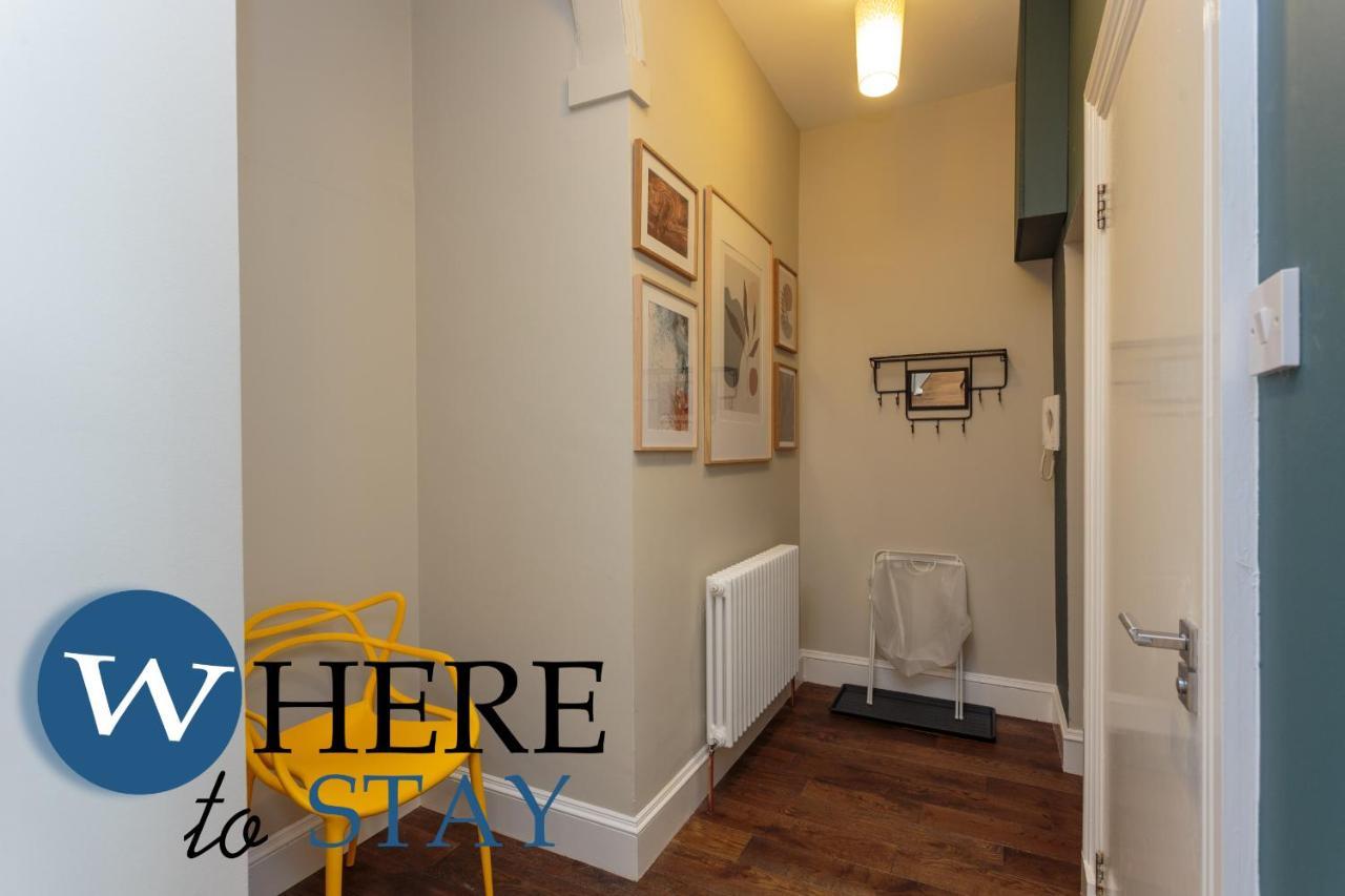 Stylish 2Bed Apartment Underneath Edinburgh Castle المظهر الخارجي الصورة