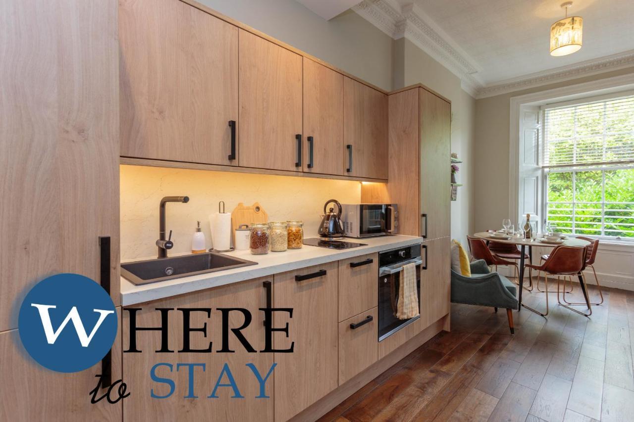 Stylish 2Bed Apartment Underneath Edinburgh Castle المظهر الخارجي الصورة