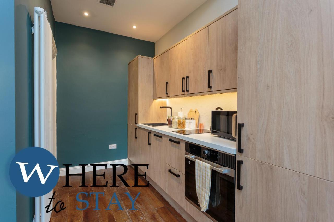 Stylish 2Bed Apartment Underneath Edinburgh Castle المظهر الخارجي الصورة